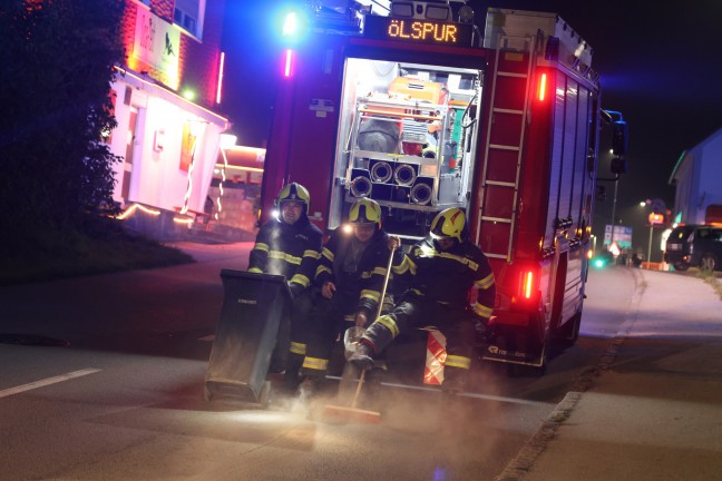 	lspur von Lambach nach Stadl-Paura sorgte fr greren Einsatz der Feuerwehren