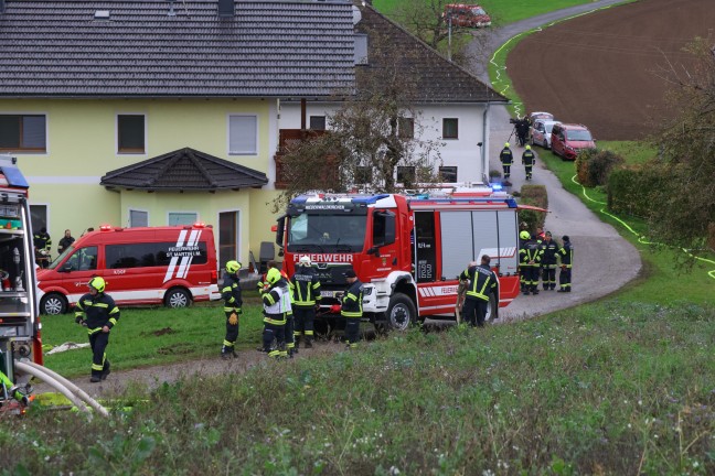 	Alarmstufe 3: Groeinsatz bei Brand im Dachbereich eines Gebudes in St. Martin im Mhlkreis