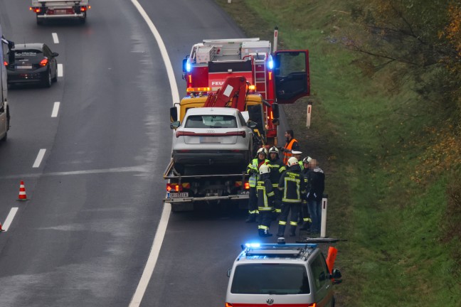 	Einsatzkrfte nach Unfall zu E-Auto-Brand auf Innkreisautobahn in Kematen am Innbach alarmiert