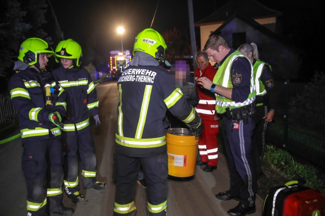 	Einsatzkrfte der Feuerwehr zu kleinerem Brand im Keller eines Hauses in Kirchberg-Thening gerufen