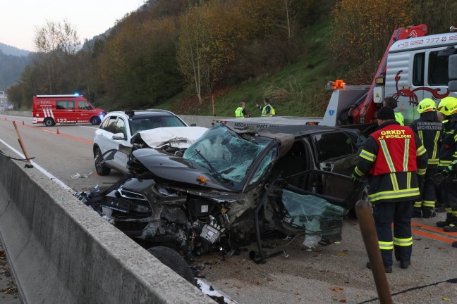 	Sechs teils Schwerverletzte bei Crash auf Pyhrnautobahn in Micheldorf in Obersterreich