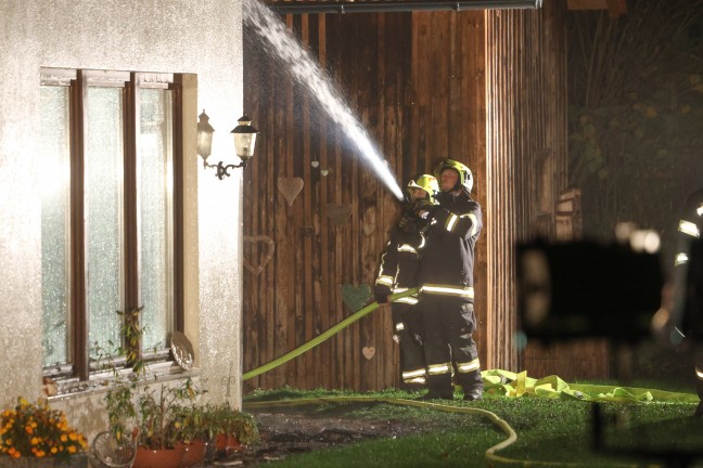 	Drei Feuerwehren bei Brand im Dachbereich eines Wohnhauses in Gunskirchen im Einsatz