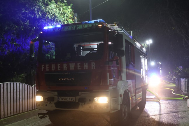 	Drei Feuerwehren bei Brand im Dachbereich eines Wohnhauses in Gunskirchen im Einsatz