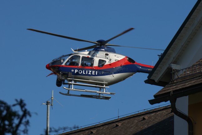 	Doppelmord im Mhlviertel: Auto von flchtigem Tter in einem Waldstck gefunden