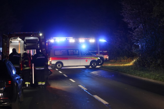 	Schwerer Verkehrsunfall in Wels-Schafwiesen fordert zwei Verletzte