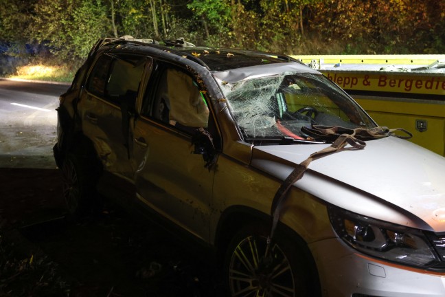 	Schwerer Verkehrsunfall in Wels-Schafwiesen fordert zwei Verletzte