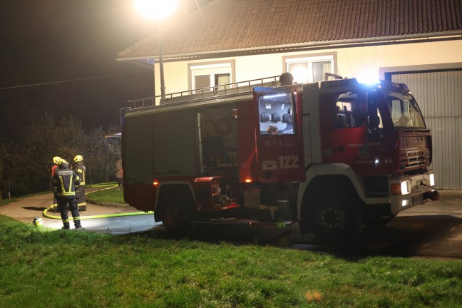 	Drei Feuerwehren bei Kellerbrand in einem Vierkanter in Kematen an der Krems im Einsatz