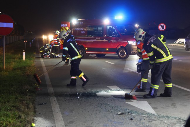 	Vier Verletzte bei schwerem Auffahrunfall mit drei beteiligten PKW in Wels-Schafwiesen