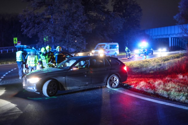 	Verkehrsunfall in einem Kreuzungsbereich in Weikirchen an der Traun endete mit grerem Sachschaden