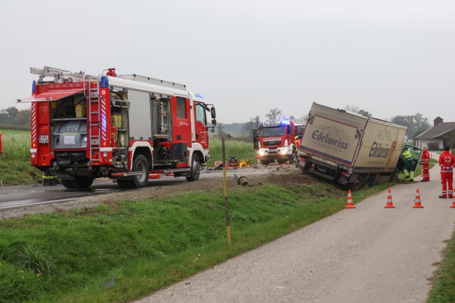 	Tdlicher Frontalcrash: Autolenker (57) starb bei Kollision mit Biertransporter in Grieskirchen