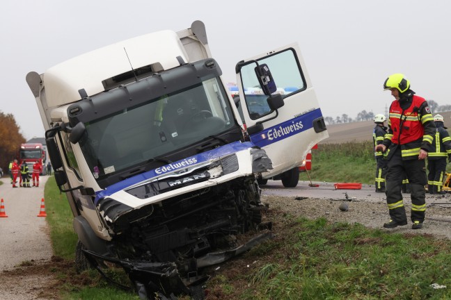 	Tdlicher Frontalcrash: Autolenker (57) starb bei Kollision mit Biertransporter in Grieskirchen