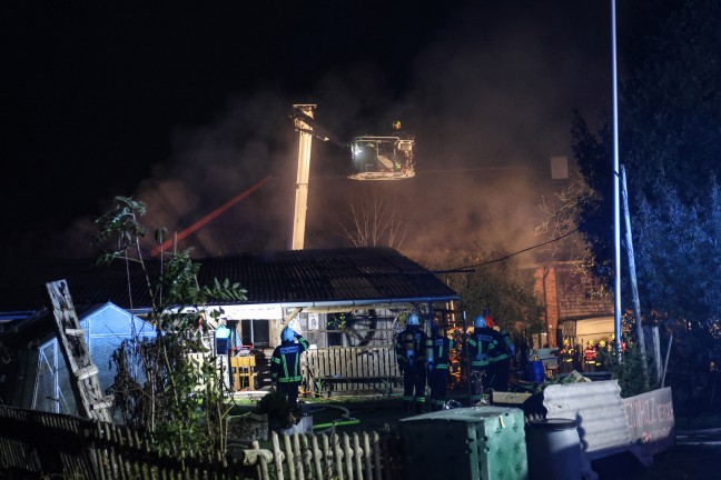 	Groeinsatz bei Brand eines landwirtschaftlichen Nebengebudes in Ampflwang im Hausruckwald