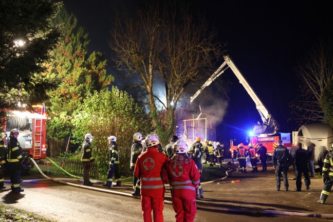 	Groeinsatz bei Brand eines landwirtschaftlichen Nebengebudes in Ampflwang im Hausruckwald