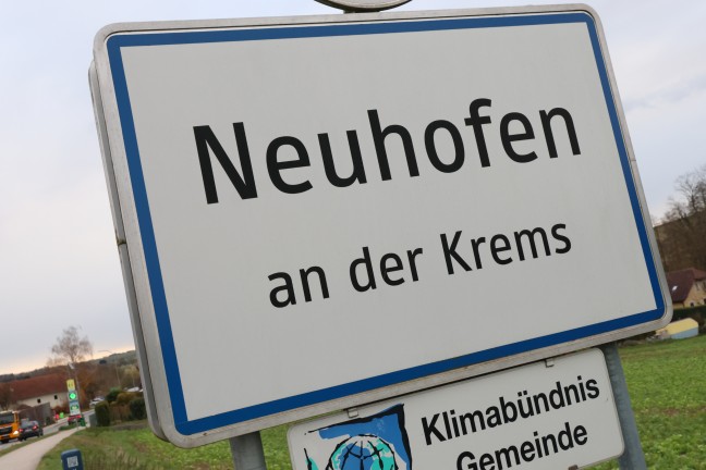 	Neuhofen an der Krems: Landwirt (70) bei Arbeiten an Hackschnitzelheizung tdlich verunglckt