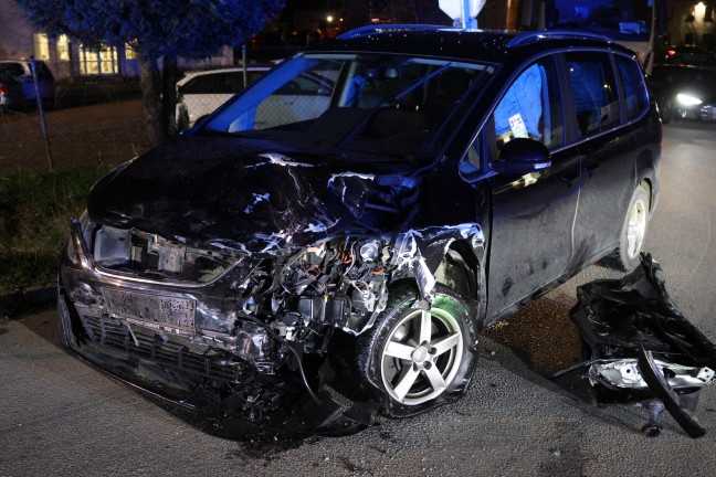 	Schwerer Crash auf Innviertler Strae bei Wallern an der Trattnach