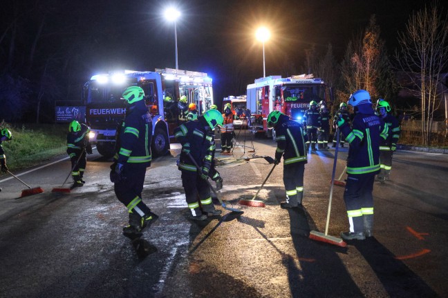 	Schwerer Crash auf Innviertler Strae bei Wallern an der Trattnach