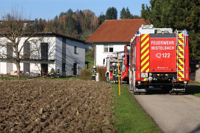 	Zwei Feuerwehren bei Glimmbrand in einem Wohnhaus in Buchkirchen im Einsatz