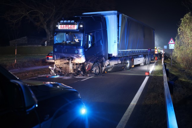 	Tdlicher Frontalcrash: Autolenker starb bei Kollision mit LKW in Micheldorf in Obersterreich