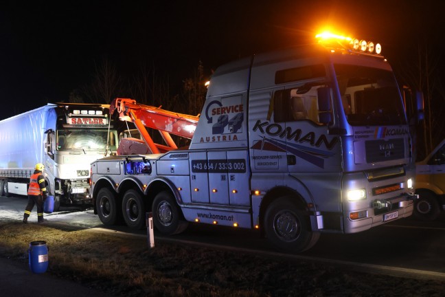 	Tdlicher Frontalcrash: Autolenker starb bei Kollision mit LKW in Micheldorf in Obersterreich