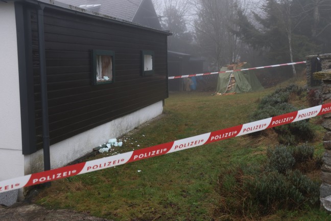 	Tdliches Brandereignis: Einsatzkrfte entdeckten bei Brand in Lichtenberg leblose Person