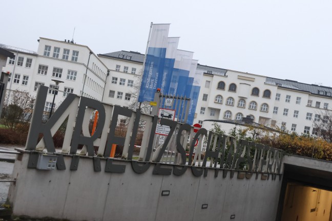 	Bombendrohungen gegen Volksschule und Gymnasium in Linz