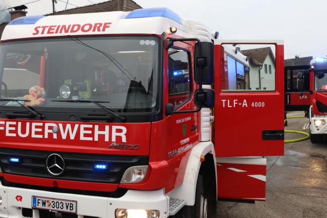 Grobrand bei einem Mehrparteienhaus in Seewalchen am Attersee