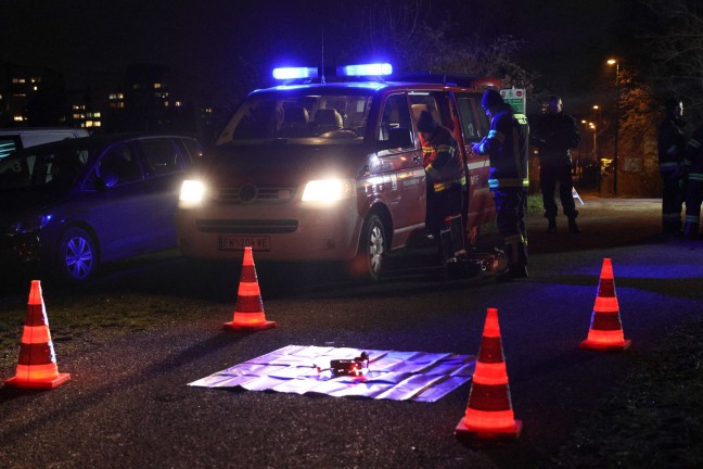 	Auto in Vollbrand: Vermutlich gestohlener PKW in Wels-Waidhausen offenbar in Brand gesteckt