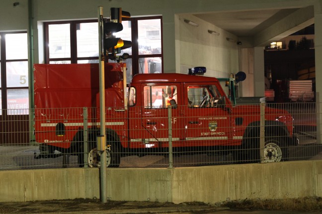 Personensuche: Abgngige Frau whrend Suchaktion in Gmunden von Feuerwehrmann in Altmnster entdeckt