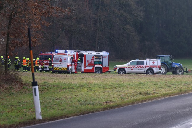 Personenrettung nach schwerem Forstunfall in Desselbrunn