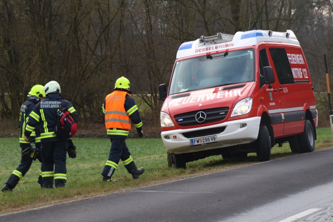 Personenrettung nach schwerem Forstunfall in Desselbrunn