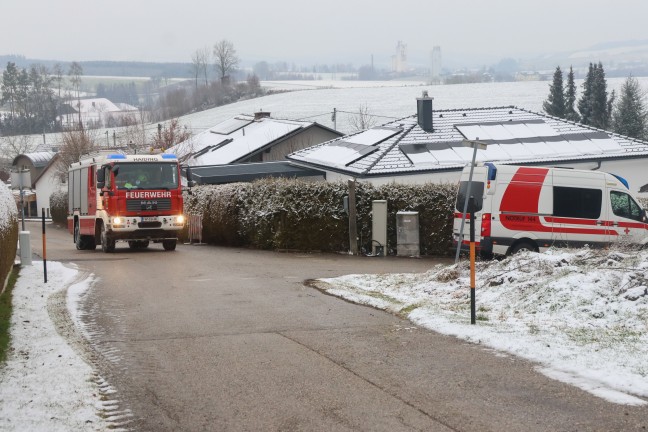 Personenrettung: Suche nach gestrzter Person in einem Waldstck in Krenglbach