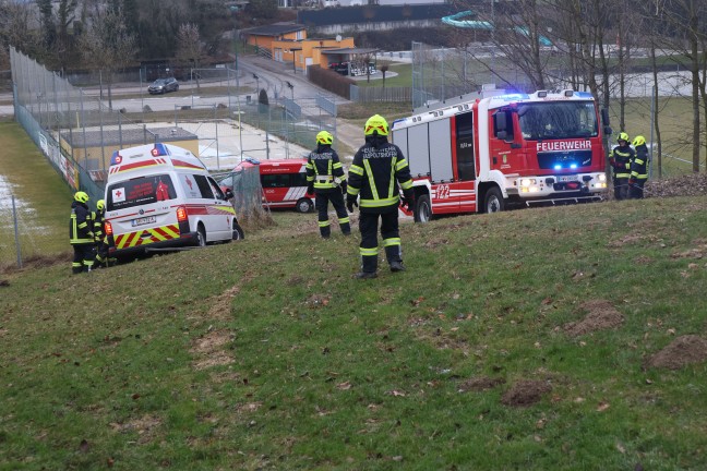 Absturz: Mann bei Forstarbeiten in Gaspoltshofen in steilem Waldstck abgestrzt