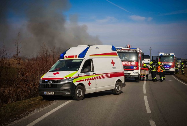 Ein Toter nach Frontalkollision auf der Lamprechtshausener Strae in Neukirchen an der Enknach