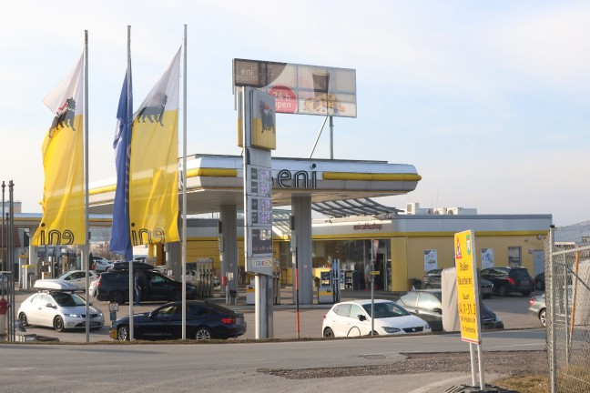 Raubberfall auf Tankstelle in Vorchdorf geklrt