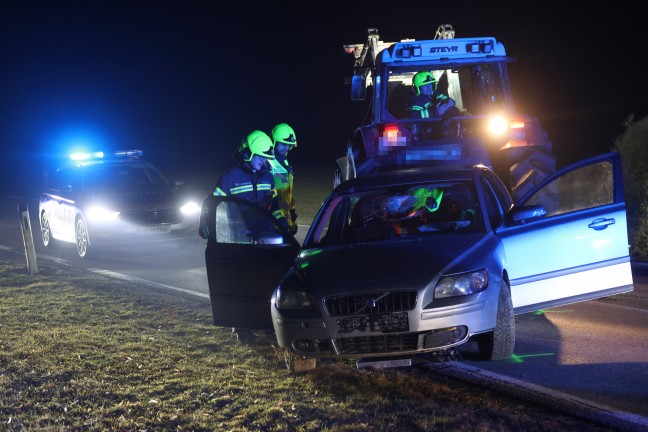 Verkehrsunfall in Sipbachzell: Lenker verlor bei Chaosfahrt smtliche Autoteile und sogar seine Hose