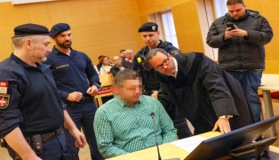 Urteil: Lebenslange Haft für 40-Jährigen nach Mord in Marchtrenk