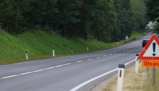 Schwerer Verkehrsunfall auf Voralpenstraße bei Sierning endet glimpflich