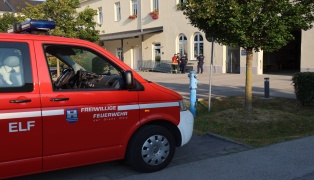 Lautes Piepsen löste Einsatz von Feuerwehr und Polizei in Wels-Lichtenegg aus