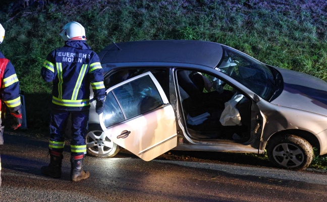 Schwere Kollision zwischen PKW und LKW in Molln fordert eine verletzte Person