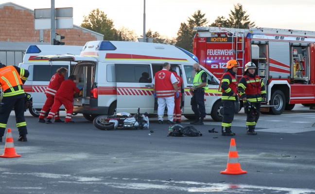 Schwerer Verkehrsunfall zwischen PKW und Motorrad auf Wiener Strae bei Marchtrenk