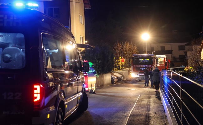 drei-verletzte-nach-brand-einer-pfanne-in-einer-wohnung-eines-mehrparteienwohnhauses-in-bad-hall