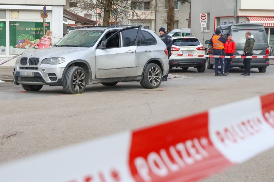 Schsse gefallen: Tschetschene bei Streit in einem Auto in Linz-Neue Heimat angeschossen