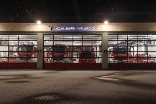 Umgehende Entwarnung: Einsatzkrfte zu Brand in einem Gebude in Traun alarmiert