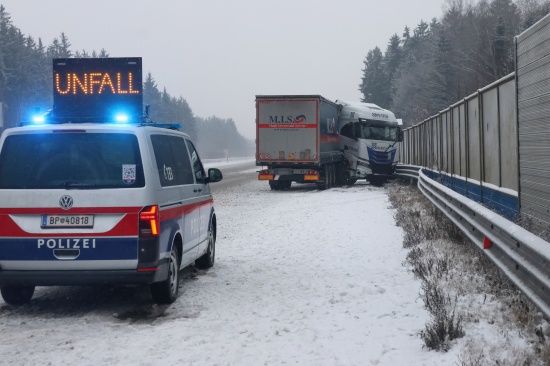 Wenig Schnee, viel Chaos: Neuerlicher Wintereinbruch in Obersterreich sorgte fr einige Unflle